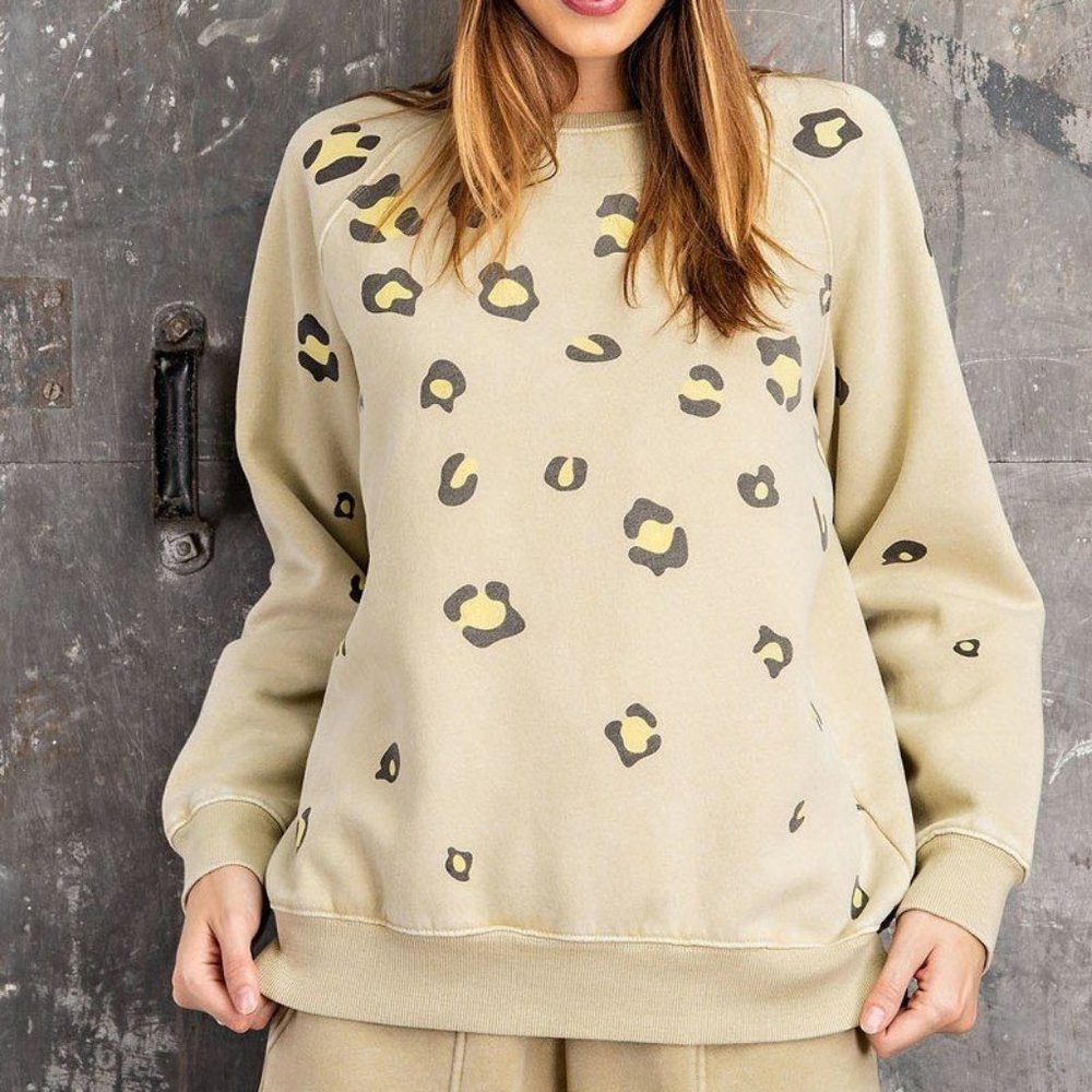 Woman’s Long Sleeve Leopard Print Washed Terry Khaki Sweatshirt NWT